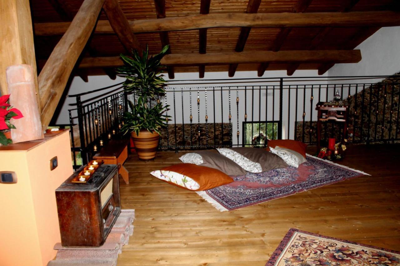 Bed and Breakfast Antico Casale à Gioiosa Marea Extérieur photo